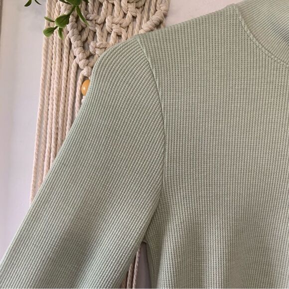 AMERICAN EAGLE Blizzard Mock Neck Rib Knit Cropped Long Sleeve T-Shirt Green M - Picture 5 of 8